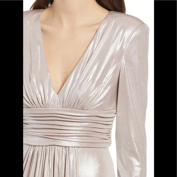 Vince Camuto Women's Size 6 Taupe Rose Metallic Ruched Waist Long Sleeve Dress - Picture 4 of 10